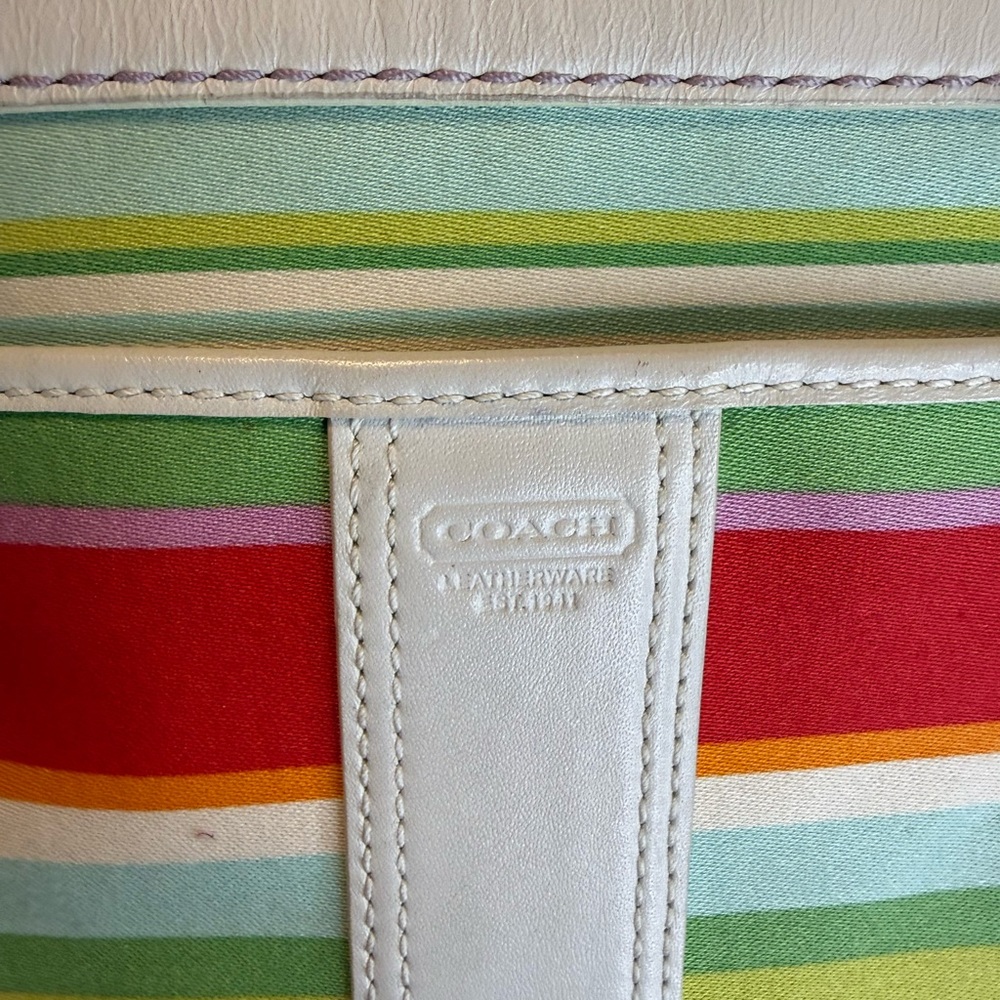 Coach Legacy Beach Stripe Swingpack Crossbody - Style F10703 - Picture 10 of 15